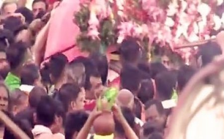 LAKHS OF DEVOTEES THRONG PURI TO WITNESS DIVINE BATH OF LORD JAGANNATH