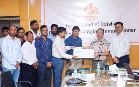 ରେଳ ଦୁର୍ଘଟଣାଗ୍ରସ୍ତଙ୍କୁ ସାହାଯ୍ୟ ପରିପ୍ରେକ୍ଷୀରେମୁଖ୍ୟମନ୍ତ୍ରୀଙ୍କ ରିଲିଫ ପାଣ୍ଠିକୁ ସହାୟତା