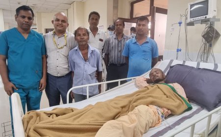 BALASORE TRAIN MISHAP VICTIM FROM ASSAM MEETS HIS FATHER AT AIIMS BHUBANESWAR