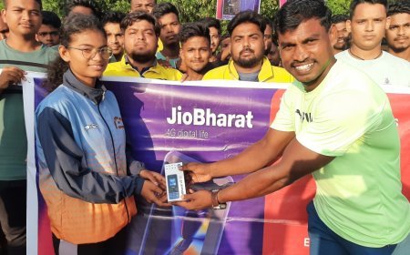 JIO BHARAT PHONE NOW AVAILABLE IN ODISHA; OVER 300 NEEDY PERSONS EMPOWERED DIGITALLY WITH JIO BHARAT V2 4G PHONES
