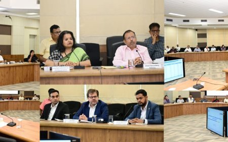 ମୁଖȻ ଶାସନ ସଚବିŋ ଅżŁତାେର ସଚବିƱରୀୟ େବଠୖକ ଅନୁƪିତ  ଜୁଲାଇ ମାସ ସŶୁ ା ବଭିିƊ ବଭିାଗର କାଯƽȻ ସଫଳତା ସƓକƽେର ଆେଲାଚନା