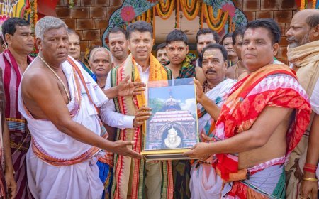 5T SECRETARY VISITS MAA CHARCHIKA TEMPLE, PARAMAHANSANATH SHIVA TEMPLE AND MADHABANANDA JEW TEMPLE