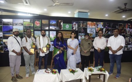 ଦ୍ଵିତୀୟ ରାଜ୍ୟସ୍ତରୀୟ ଫଟୋ ପ୍ରଦର୍ଶନୀ ଉଦଯାପିତ; ୫ ଜଣ ପାଇଲେ ଫଟୋ ବନ୍ଧୁ ସମ୍ମାନ