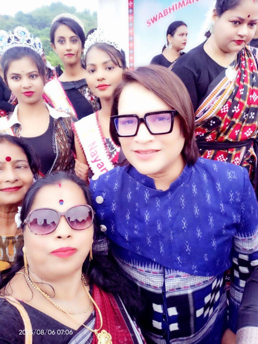 ହସ୍ତତନ୍ତ ପରିଧାନ ସହିତ ଓଡ଼ିଶାର ପ୍ରଥମ ହସ୍ତତନ୍ତ ୱାକାଥନର ଆୟୋଜନ କରିଛି ସ୍ୱାଭିମାନୀ ଓଡ଼ିଆ ୱମେନ୍‌ସ ୱାର୍ଲ୍ଡ