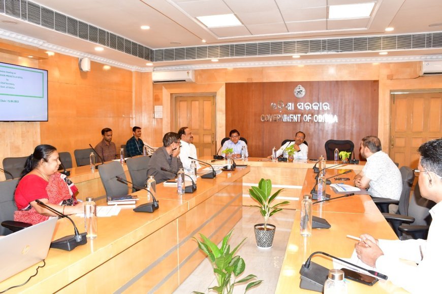 Chief Secretary reviews the progress of various critical transmission projects of OPTCL