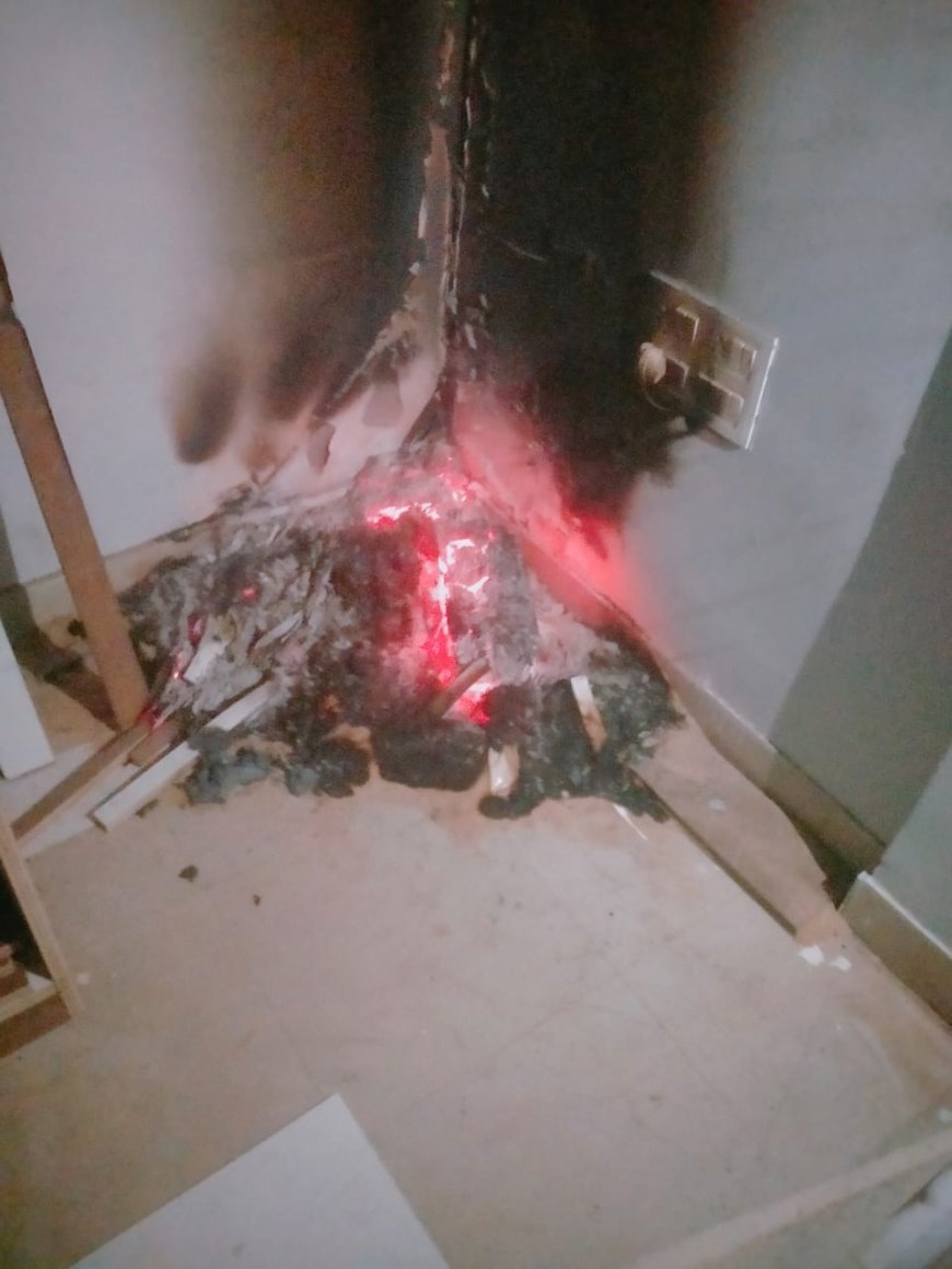 FIRE BREAKS OUT AT METRO TOWER IN BHUBANESWAR; TWO PERSONS RESCUED