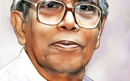 PADMA BIBHUSHAN SITAKANT MAHAPATRA : A LIVING LEGEND ODIA POET .