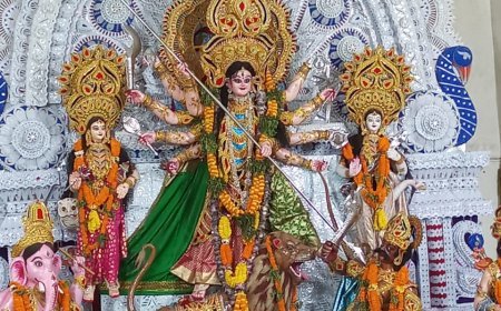 DEVOTEES IN LARGE NUMBERS THRONG PUJA MANDAPS FOR MAHA ASHTAMI PUJA
