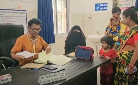 ODISHA MLA OFFERS MEDICAL SERVICES TO PATIENTS AT RAIRANGPUR CHC