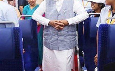MERA YUVA BHARAT TO BE FOUNDED ON OCTOBER 31: PM MODI AT MANN KI BAAT