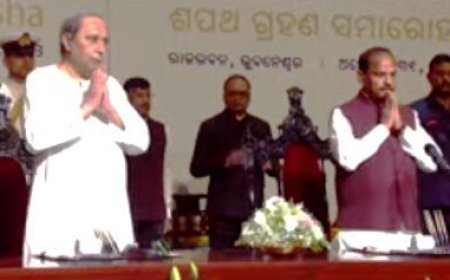 RAGHUBAR DAS TAKES OATH AS GOVERNOR OF ODISHA