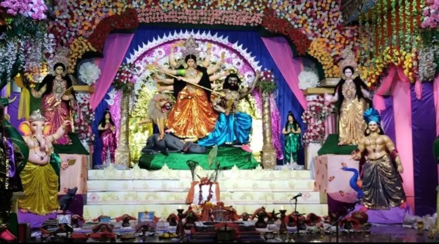 ଜୟପୁର ଦଶହରାରଜାନଗର ଓ ଘରୋଇ ବସଷ୍ଟାଣ୍ଡରେ ବସିଲେ ମା ଦୁର୍ଗା