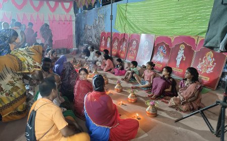 ଚନ୍ଦ୍ରଚୂଡ଼ ମନ୍ଦିର ର ମହାନଦୀ ଆଳତି ଘାଟ ଠାରେ ଦେବୀ ଭାଗବତ ପୁରାଣ କଥାମୃତ କାର୍ଯ୍ୟକ୍ରମ ଅନୁଷ୍ଠିତ