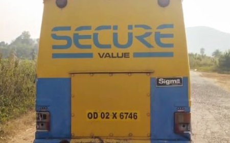 OVER 1.5 CRORE CASH LOOTED FROM ATM VAN IN CUTTACK