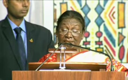 ସାନ୍ତାଳୀ ଭାଷାର ବିକାଶ ପାଇଁ ସମସ୍ତେ ଆଗେଇ ଆସିବା ଦରକାର: ରାଷ୍ଟ୍ରପତି