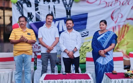 ସହିଦ ସ୍ପୋର୍ଟିଙ୍ଗ୍ ପଡ଼ିଆ ଠାରେ ଟେନିସ ବଲ କ୍ରିକେଟ ଟୁର୍ଣ୍ଣାମେଣ୍ଟ ଆୟୋଜିତ