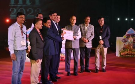 ODISHA PAVILION RECLAIMS AWARD OF EXCELLENCE IN DISPLAY AT IITF-2023