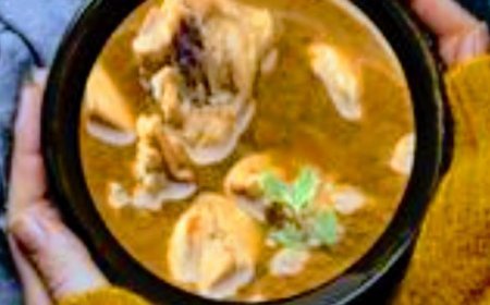 HUGE RUSH WITNESSED AT NON-VEGETARIAN MARKETS IN BHUBANESWAR FOR CHHADA KHAI