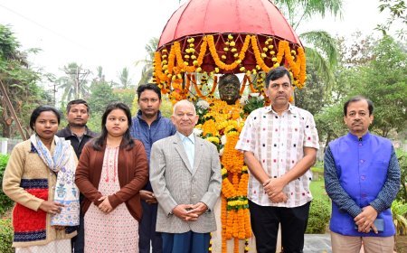 ନେତାଜୀ ସୁଭାଷ ଚନ୍ଦ୍ର ବୋଷ ଓ ମହାନ ବିପ୍ଲବୀ ବୀର ସୁରେନ୍ଦ୍ର ସାଏଙ୍କ ରାଜ୍ୟସ୍ତରୀୟ ଜୟନ୍ତୀ ପାଳନ ଅବସରରେ ପ୍ରତିମୂର୍ତ୍ତିରେ ମାଲ୍ୟାର୍ପଣ