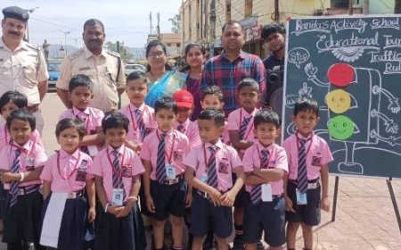 ଟ୍ରାଫିକ୍ ନିୟନ୍ତ୍ରଣ କାର୍ଯ୍ୟକ୍ରମରେ ବନିତା ଏକ୍ଟିଭିଟି ସ୍କୁଲର ଶିକ୍ଷାର୍ଥୀଙ୍କ ସକ୍ରିୟ ଅଂଶଗ୍ରହଣ