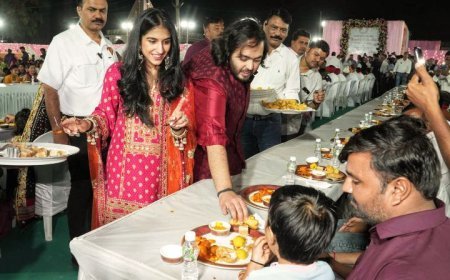 AMBANI FAMILY EMBARKS ON ANNA SEVA AHEAD OF PRE-WEDDING CELEBRATIONS OF ANANT AND RADHIKA