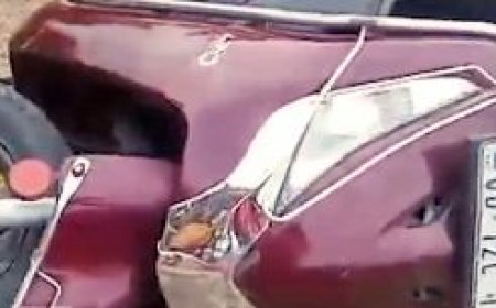 THREE KILLED AS SCOOTY FALLS OFF BRIDGE IN KANDHAMAL