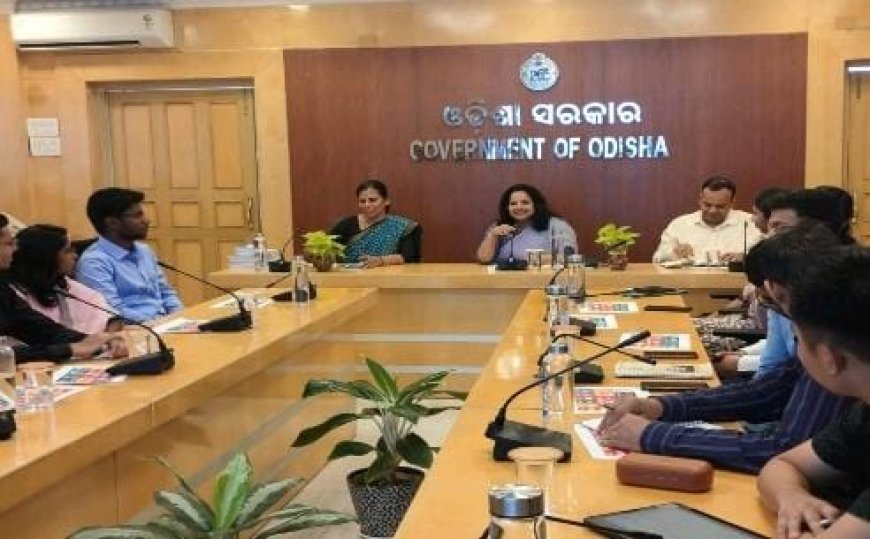 IAS OFFICER TRAINEES VISIT ODISHA PLANNING & CONVERGENCE DEPARTMENT