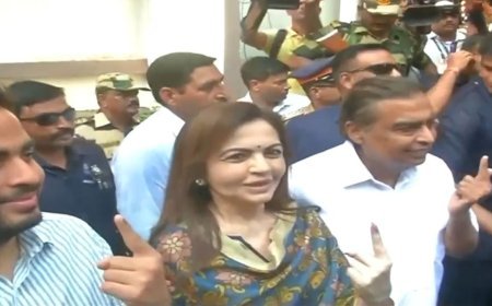 RELIANCE FOUNDATION FOUNDER NITA AMBANI STEPPED OUT TO VOTE IN MUMBAI, DRAPED IN GORGEOUS KALAMKARI DUPATTA FROM SWADESH