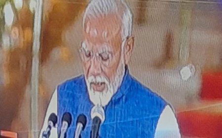 ପ୍ରଧାନମନ୍ତ୍ରୀ ଭାବେ ଶପଥ ନେଲେ ନରେନ୍ଦ୍ର ମୋଦି