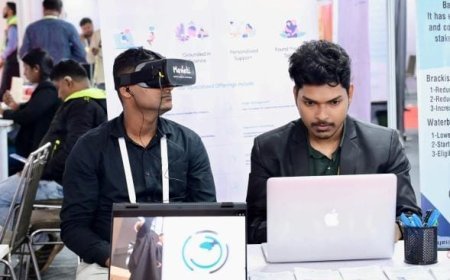 FROM FREE COUNSELING TO VR THERAPY: MANATI'S MISSION TO MAKE MENTAL HEALTH ACCESSIBLE