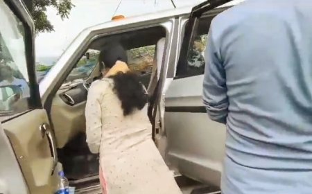 Odisha Vigilance arrests lady OAS officer after seizure of unaccounted cash