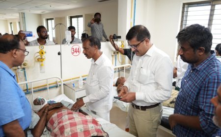 Transport Minister hints probe on Ganjam accident; meets injured persons in hospital