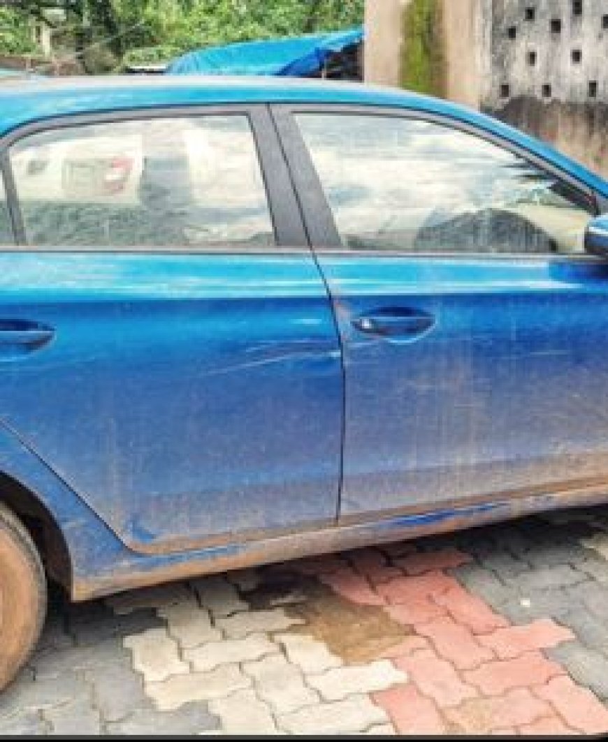 Brown sugar worth Rs 27 lakh seized from car in Bhubaneswar