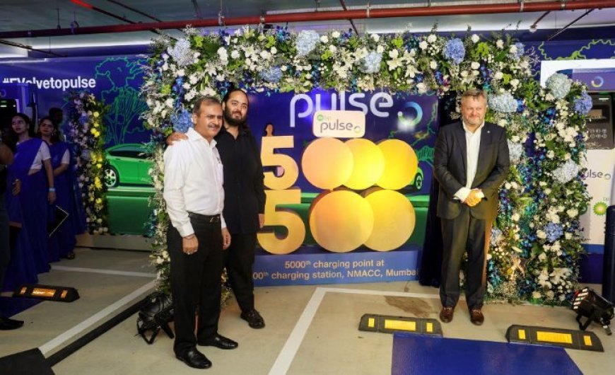 Anant Ambani and Murray Auchincloss inaugurate Jio-bp’s 500th EV-charging station at Jio World Centre