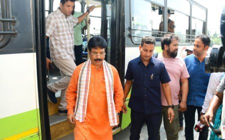 Minister of H&UD reviews Babasaheb Bhimrao Ambedkar Bus Terminal