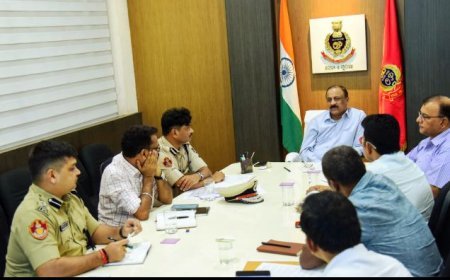 ସମ୍ଭାବ୍ୟ ବାତ୍ୟା "ଦାନା"ର ଉପଯୁକ୍ତ ମୁକାବିଲା ଓ ପରବର୍ତ୍ତୀ ପୁନଃରୁଦ୍ଧାର କାର୍ଯ୍ୟ ପନ୍ଥାକୁ ଦୃଷ୍ଟିରେ ରଖି ଓଡ଼ିଶା ପୋଲିସ୍ ର ସମୀକ୍ଷା ବୈଠକ