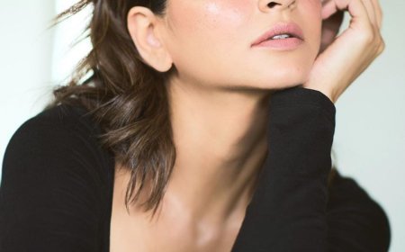 Kriti Kharbanda takes to social media to celebrate milestone of hit comedy film Housefull 4