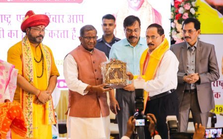 Bharat fostering brotherhood among different nations