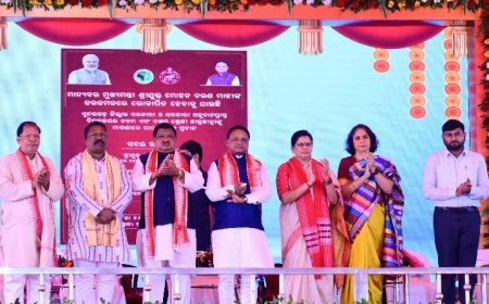 ସୁନ୍ଦରଗଡରେ ‘ସୁଭଦ୍ରା’ ଯୋଜନାର ତୃତୀୟ ପର୍ଯ୍ୟାୟରେ ୫ ହଜାର ଟଙ୍କା ଲେଖାଏଁ ପାଇଲେ ୨୦ ଲକ୍ଷରୁ ଅଧିକ ମହିଳା