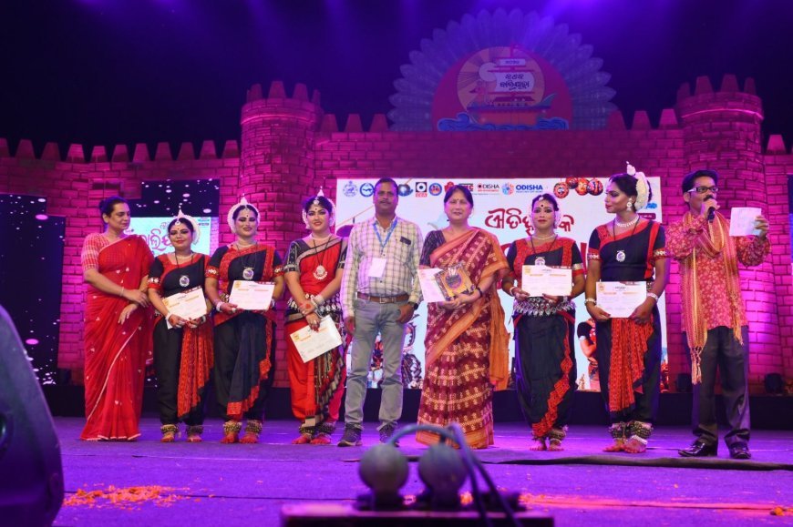 Kalingayana Touryatrikam dancer showcases energetic performance at Baliyatra Festival