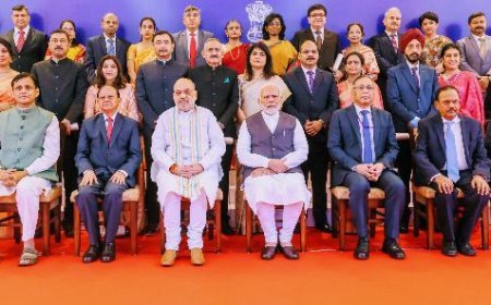 PM Modi urges police to modernize & realign itself with vision of ‘Viksit Bharat’