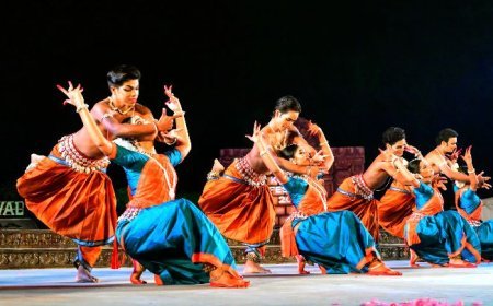 କୋଣାର୍କ ଅର୍କ କ୍ଷେତ୍ରରେ ଆରମ୍ଭ ହୋଇଛି କୋଣାର୍କ ଉତ୍ସବ