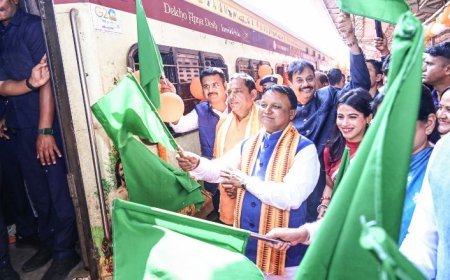 Special pilgrimage train carrying 800 senior citizens from Bhubaneswar departs