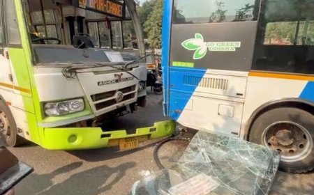 Two 'Mo Bus' buses collide head-on in Bhubaneswar; Several injured