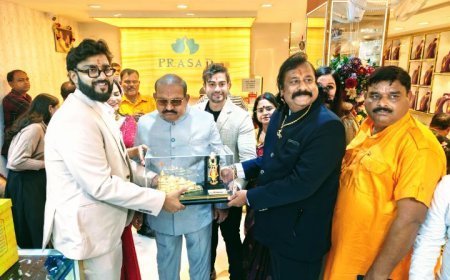 Prasad Jewellers launches grand showroom at Budharaja