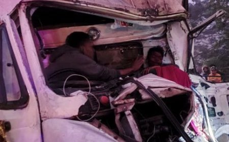 OMFED van meets accident: One critical