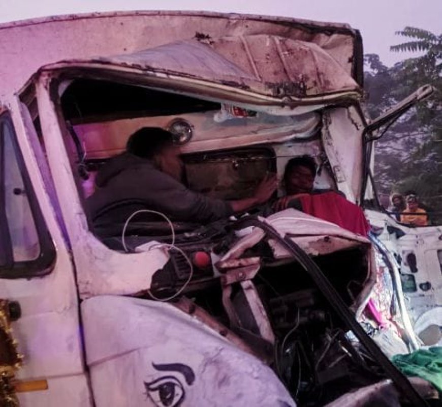 OMFED van meets accident: One critical