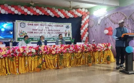 କଳାହାଣ୍ଡି ଜିଲ୍ଲା ଶିକ୍ଷା ଓ ପ୍ରଶିକ୍ଷଣ ପ୍ରତିଷ୍ଠାନ ଭବାନୀପାଟଣା ଠାରେ ଏକ ଦିବସୀୟ ଆଲୋଚନାଚକ୍ର ଅନୁଷ୍ଠିତ