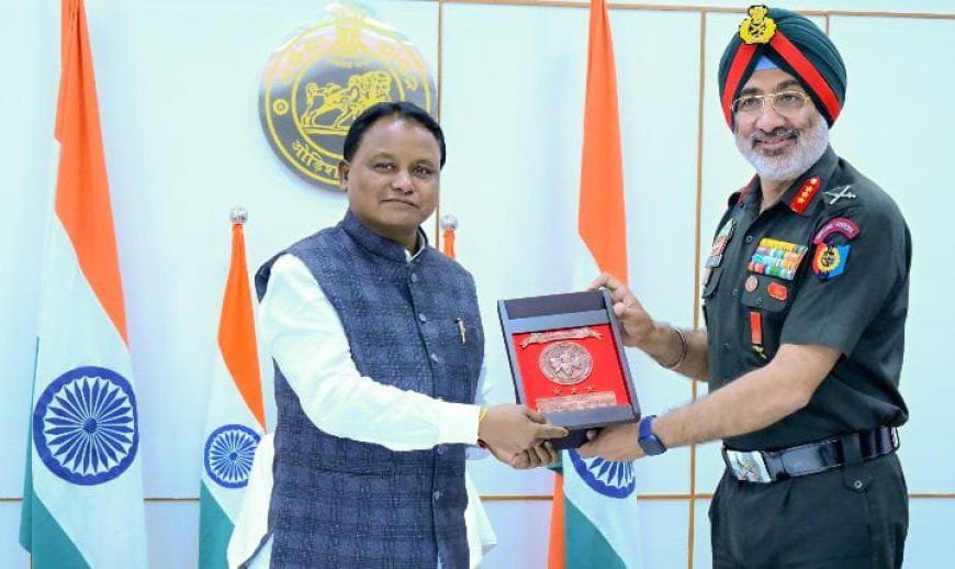 ମୁଖ୍ୟମନ୍ତ୍ରୀଙ୍କୁ ଭେଟିଲେ ଏନ୍‍.ସି.ସି. ମହାନିର୍ଦ୍ଦେଶକ