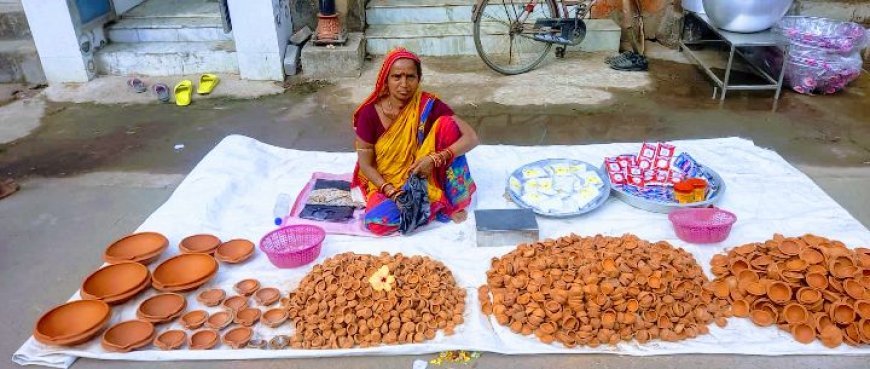ଜାଗର ପାଇଁ ଢ଼େଙ୍କାନାଳର ବିଭିନ୍ନ ବଜାରରେ ଦୀପର ପସରା